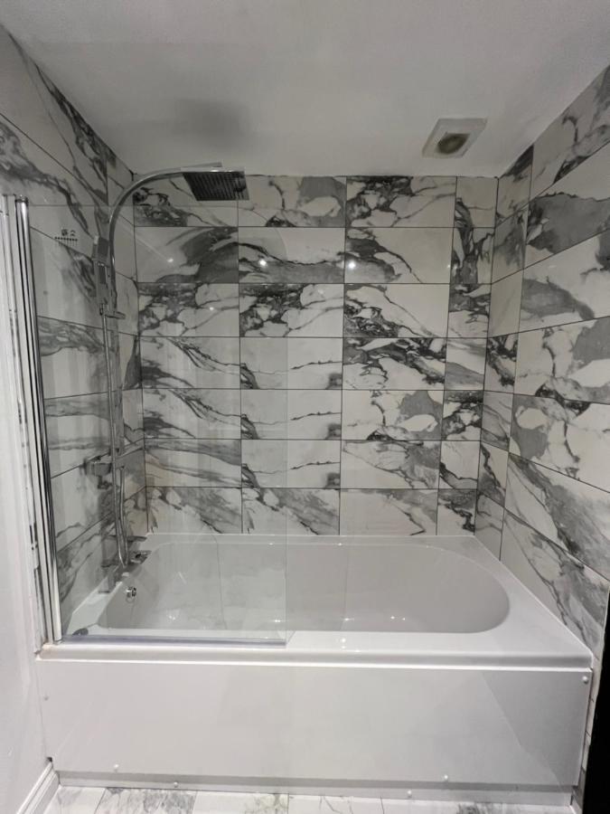 מנצ'סטר Modern 2 Bedroom Aesthetic Apt מראה חיצוני תמונה